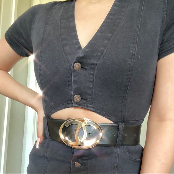 CHANEL Accessories - AUTHENTIC GOLD CHANEL BLACK BELT SIZE 25-27
